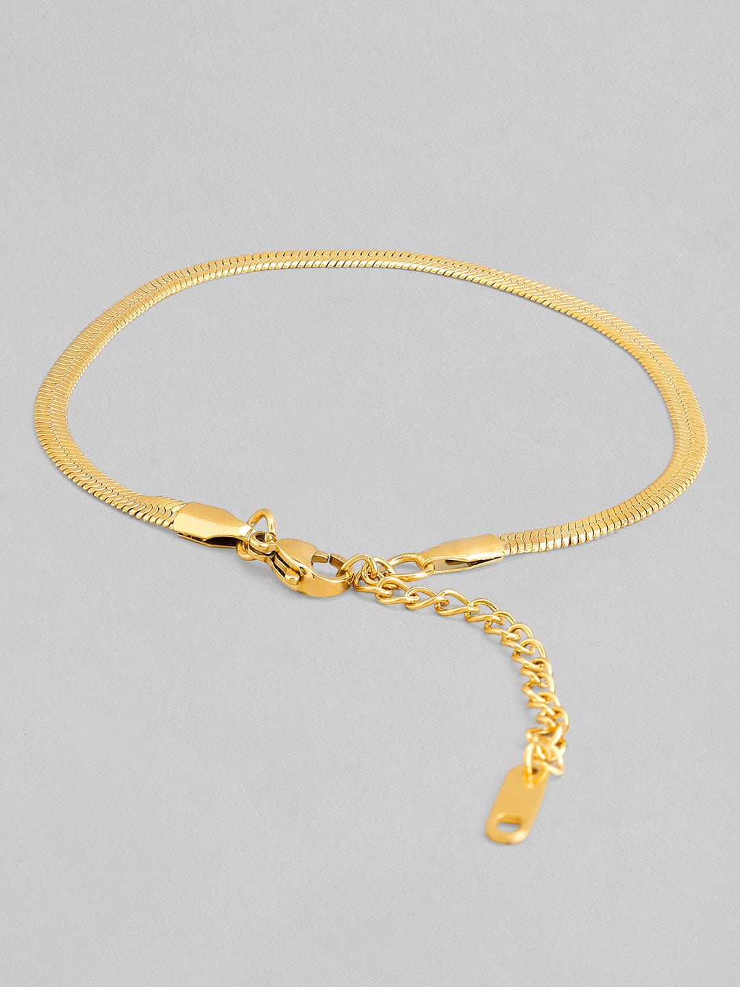 Tiny Cuban Chain Bracelet in 18K Gold Vermeil - MYKA